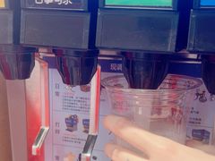 -华记煲仔华·煲仔饭(市桥易发店)