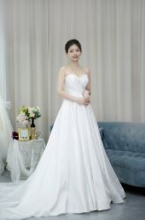 -LOVE SHINE婚纱·红鼎庄龙凤褂·妈妈装定制