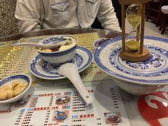 -广信牛奶甜品世家(台东店)