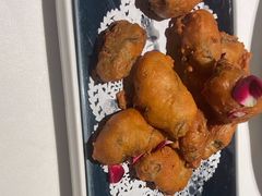 -八府香鸭·啫啫煲(华山路店)