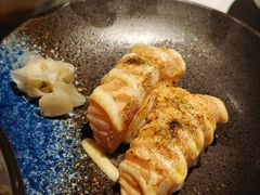 三文鱼手握-衣川小森林·料理·寿司(鸿铭中心店)