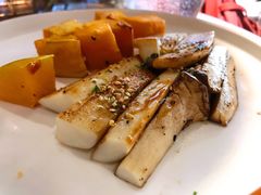-POKEE VIA&Brunch·维娅(重庆来福士店)