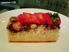 榖屋--草莓麦片芝士-榖屋house of flour(张江首店)