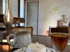 椰子与白巧克力慕斯-前叁門