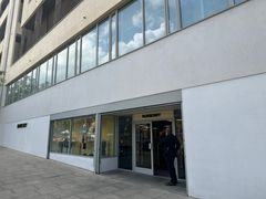 -巴宝莉工厂店/折扣店(工厂店)