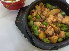 -杨铭宇黄焖鸡米饭(光谷APP广场店)