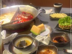 -湊湊火锅·茶憩(南京万象天地店)