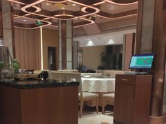 -辣螃铠盆盆蟹大排档(海昌店)