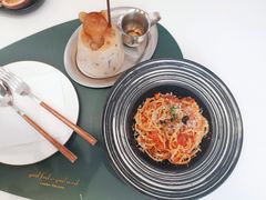 -露露家咖啡店