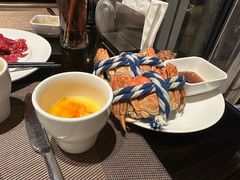 -大中华希尔顿酒店-念自助餐·嗨啤·小龙虾