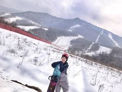 -鳌山滑雪度假区