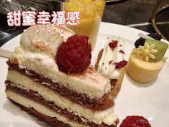 芝士蛋糕-广州万富希尔顿酒店-感趣自助餐厅·生蚝海鲜刺身