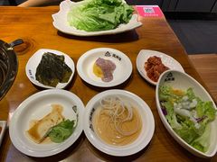 -万兴佳烤肉·长白山老味道(东岸里店)