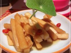 -丫丫厨娘·柠檬鸭(江南蓝鲸世界店)