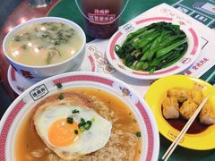 餐蛋出前一丁-憶廟街 X 沙角邨(太古城店)
