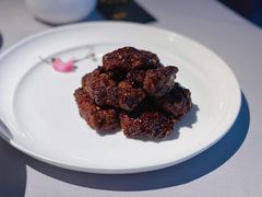 沪市牛肉粒-屋里厢上海菜馆