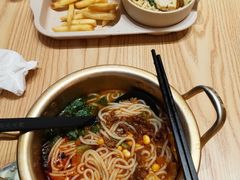 -匠本米所·炸酱米线·潮汕小食(万象食家店)