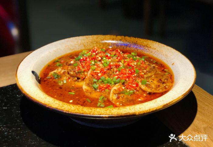 巨小兔(工体店)拌三怪图片