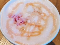 樱花初绽玛奇朵-星巴克(大宁店)