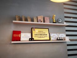 -MOVAN HAIR莫凡匠人发型屋