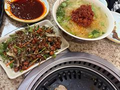 花生米拌银鱼-老友谊冷面店(苏家屯店)