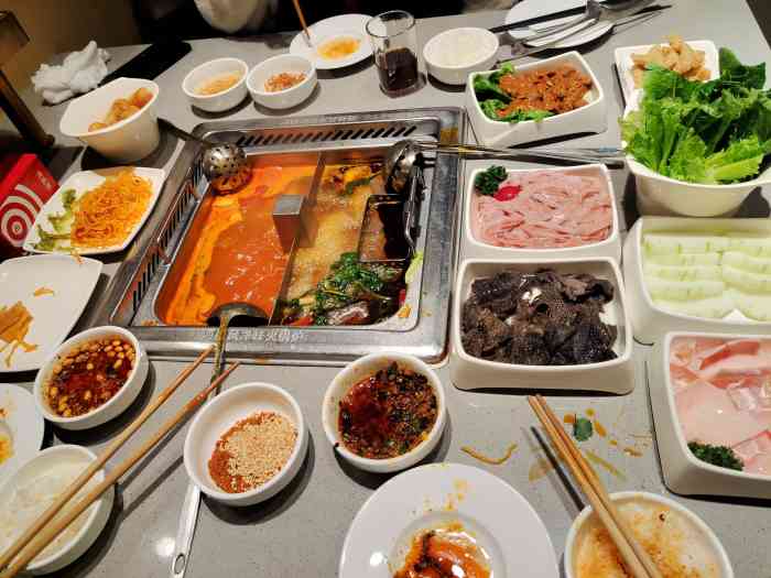 海底捞火锅(汇金星力城店)-"中午和姐妹约饭海底捞.