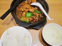 -膳当家黄焖鸡米饭(万达金街店)