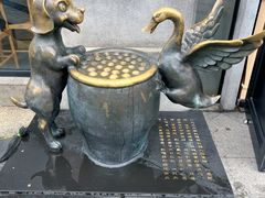 -缸鸭狗(天一广场店)