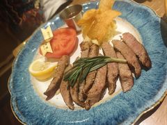 -秘密旅行Bonjour(黑金冠 江南西店)