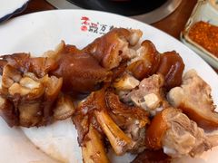 -老鼎万春卤菜(五代传承创始老店)