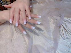 -沫儿·美甲美睫·半永久·皮肤管理