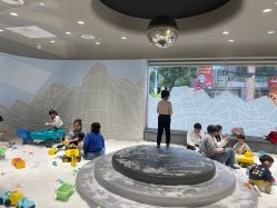 -MINI MARS KIDS CLUB亲子家庭中心(杨浦黄兴店)
