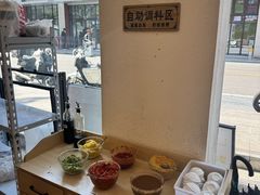 -英雄广场