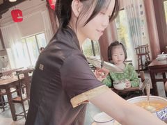 -绍兴老味道·非遗门店(银泰城店)