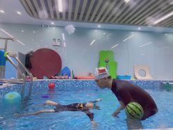 -Cool-Fun蓝鲸π水育早教中心(金山万达海汇街店)