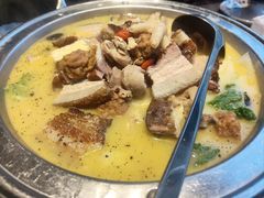 -老铺人家酒店(紫荆名流店)