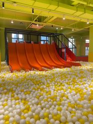 -宝燕乐园(闵行旗舰店)