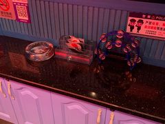 -唯爱KTV聚会餐厅(仙林东城汇店)