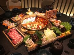 -湊湊火锅·茶憩(打浦桥日月光店)