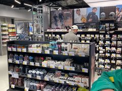 -迪卡侬(环球港店)