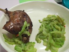 鸭腿-中央财经大学-食堂