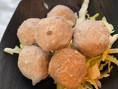 -鲜入围煮花胶鸡海鲜火锅