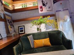 -JINNS锦时 steak&pizza(浸信会礼拜堂旧址店)