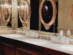 -广州富力丽思卡尔顿酒店