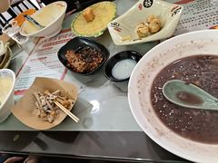 -黄师奶甜品店