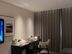 -广州番禺万博CBD汉溪长隆亚朵X酒店