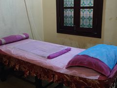 -芳草堂中医门诊部(怡芳苑店)