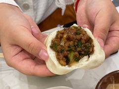 -李与白包子铺(桐梓林店)