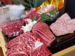 -铭牛烧肉·和牛海鲜自助(高新月牙湖店)