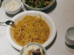 -峨嵋小镇·川菜(勒泰中心店)